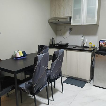 Monarch Parksuites - Balmoral Place Paranaque City Exterior photo