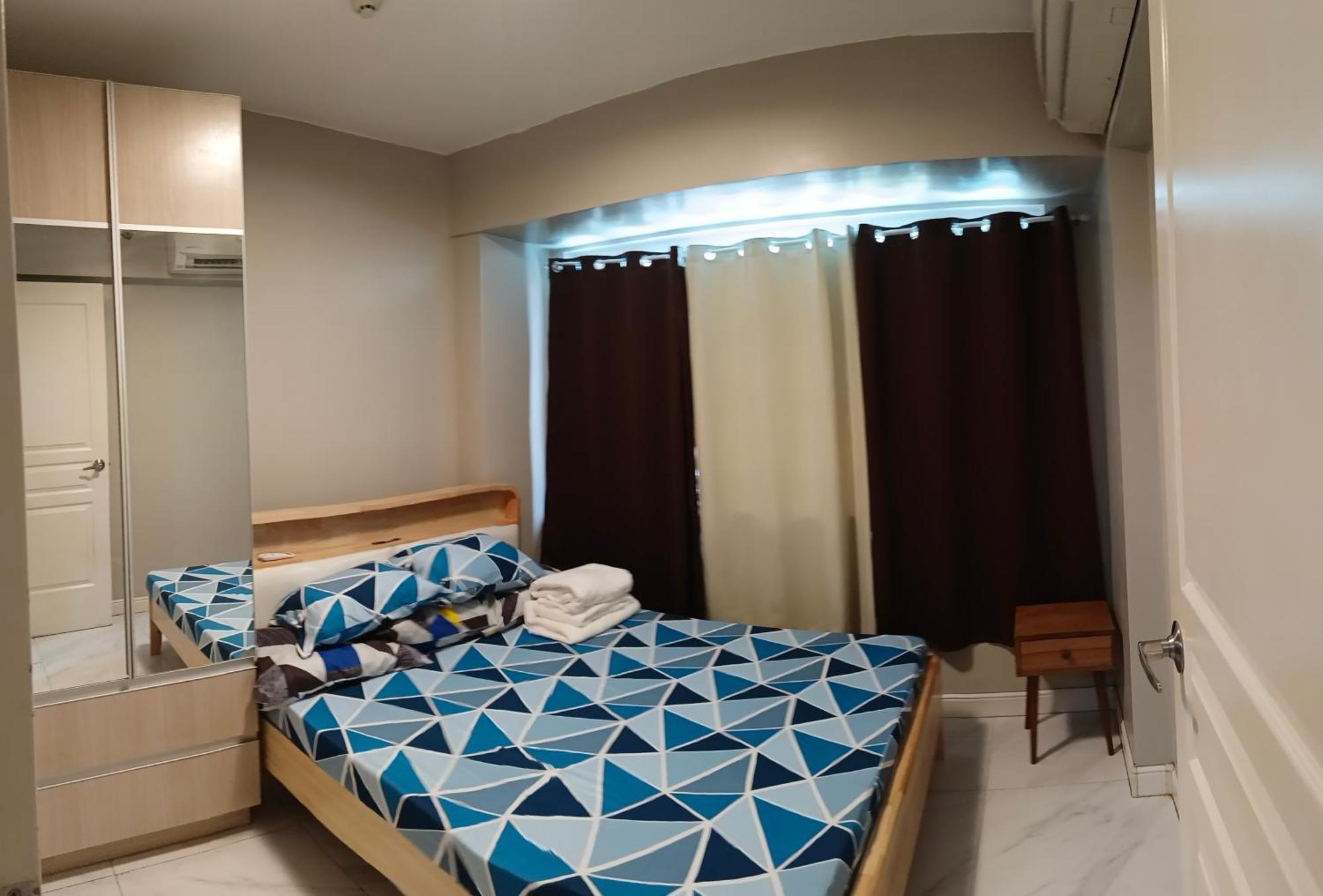 Monarch Parksuites - Balmoral Place Paranaque City Exterior photo